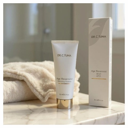  Dr. C. Tuna Age Reversist Exfoliating Cleanser